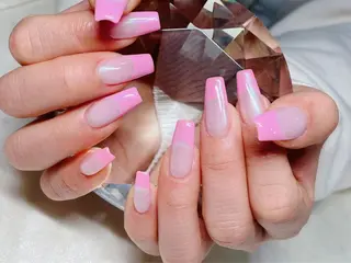 ネイル マツエク・マツパ アイブロウ Nail&eye Belire 新宿のネイルデザイン