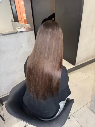 オフホワイト大阪店（off white）所属・LENA🎀 ハイトーン/エクステのヘアスタイル