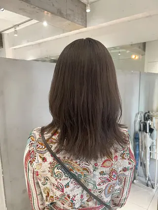 ロング カラー 艶くすみカラー /縮毛/川添桃花のヘアスタイル