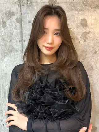 セミロング カラー 新宿/韓国レイヤー 髪質改善カラー/角所のヘアスタイル