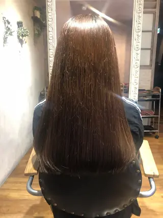 ロング 今井 悠菜のヘアスタイル