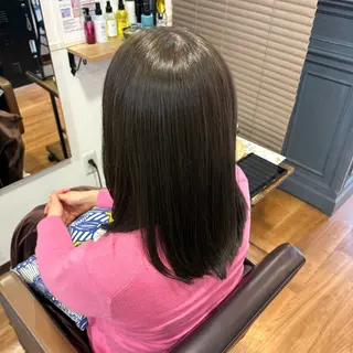 カラー flower所属・川崎 彩花のヘアスタイル