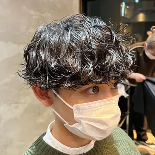 ショート パーマ メンズ 波巻きスパイラルパー マ/シャドウパーマ駿のヘアスタイル