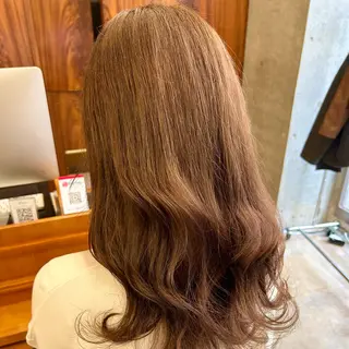 セミロング カラー うる艶カラー /縮毛矯正✨レオンのヘアスタイル