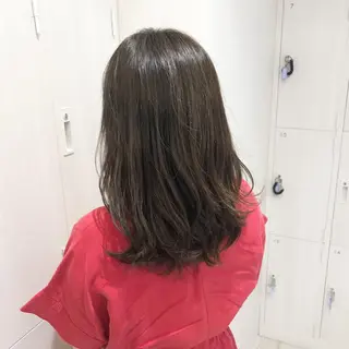 セミロング カラー 三鷹で1番ショート ボブをカットする新谷のヘアスタイル