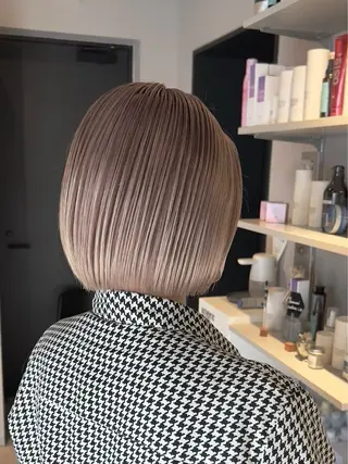 カラー 透明感カラー/レイヤ ーhinata.のヘアスタイル