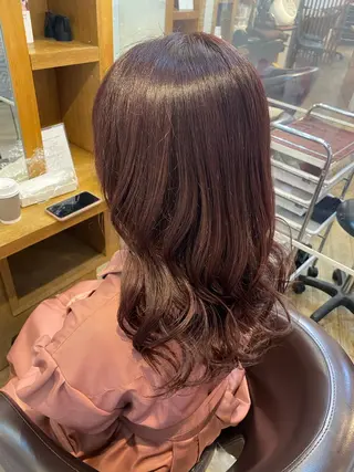 ロング 美髪/髪質改善 縮毛矯正/透けカラーのヘアスタイル