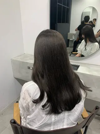 セミロング カラー little 小濱彰太のヘアスタイル