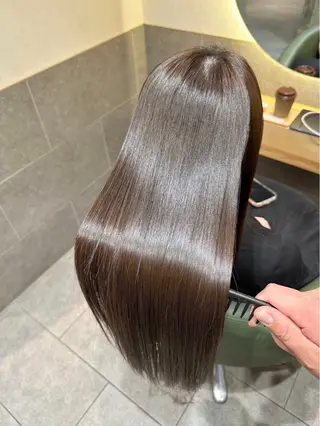 ロング 廣庭 勇人のヘアスタイル