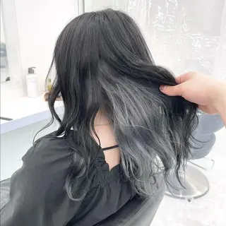 セミロング ‎🤍札幌ハイトーン 🤍シンゴのヘアスタイル
