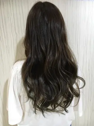 ミディアム セミロング ロング カラー パーマ ヘアアレンジ ✨艶髪✨透明感✨ 山内大樹のヘアスタイル