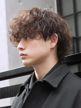パーマ メンズ 原宿波巻きスパイラル パーマTOSHIのヘアスタイル