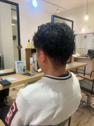 パーマ メンズ ブリーチなしカラー/ パーマ/おとは🦖♡のヘアスタイル
