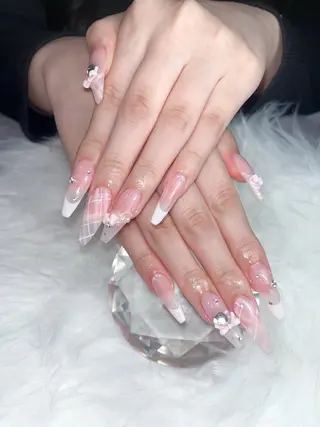 ネイル 坂 しおのネイルデザイン