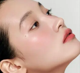 アイブロウ 石井愛香 もみほぐし/整体のエステ・リラクイメージ