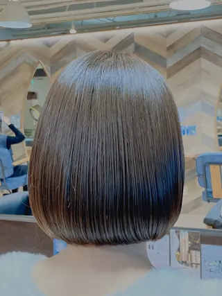 ミディアム カラー 奥谷 美代子のヘアスタイル