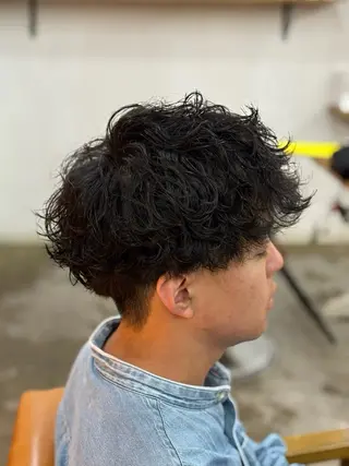 パーマ メンズ 金子 千登のヘアスタイル