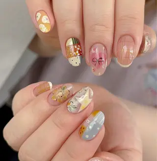 ネイル U+ 美容室のネイルデザイン