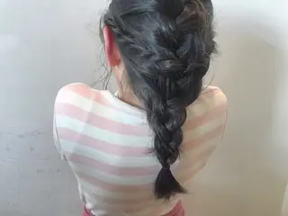 ミディアム ヘアアレンジ 大阪福島韓国束感まつ げ Sayaka🤍のマツエク・マツパデザイン