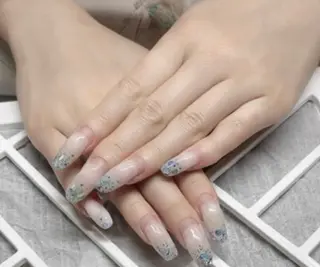 ネイル KARI ネイルサロンのネイルデザイン