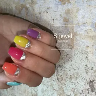 ネイル S. JEWELのネイルデザイン