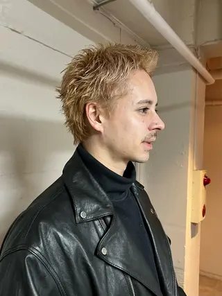 ショート tokute Takahashiのヘアスタイル