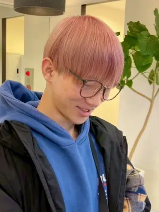 カラー luca˖ ࣪⊹/ 海外レイヤー/鎌倉のヘアスタイル