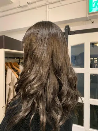 セミロング カラー パーマ ヘアアレンジ ネイル Sia中野新橋 『JUNYA』のヘアスタイル