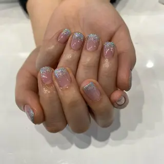 ネイル 鎌田 玲奈のネイルデザイン