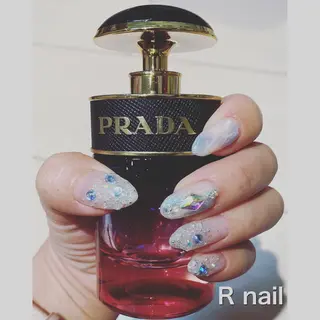 ネイル SUN&MOON REOのネイルデザイン