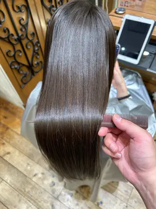 ロング 大木 唯月のヘアスタイル