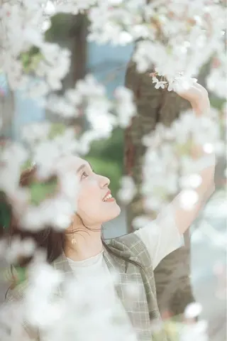 ミディアム カラー ヘアアレンジ シェアハピ ヤマモトのヘアスタイル