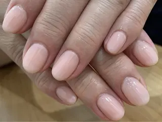 ネイル 中川 愛理のネイルデザイン