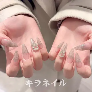 ネイル 🎀kira 長さだし💗モチ最高のネイルデザイン