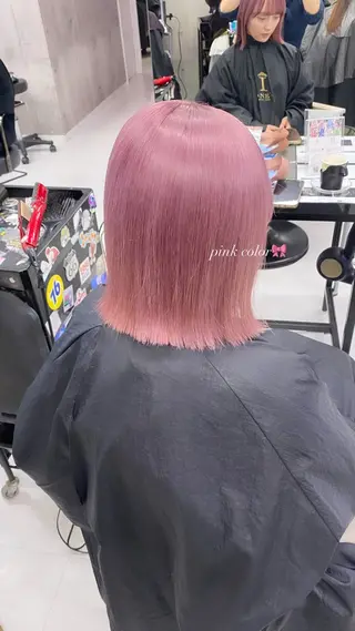 ミディアム カラー ヘアアレンジ メンズ 🌈【🎀ヘアデザイ ナー🎀】✨ノン✨のヘアスタイル