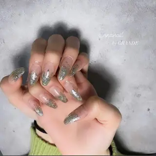 ネイル GRANDE OSU Anna 🧸💛のネイルデザイン