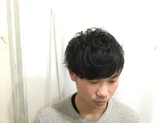 ショート パーマ 境 健助のヘアスタイル