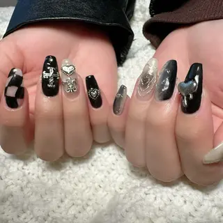 ネイル 新山 聖のネイルデザイン