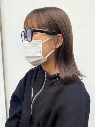 ミディアム 小林 朋花のヘアスタイル