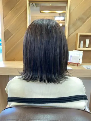 ミディアム カラー 玉川 加菜のヘアスタイル