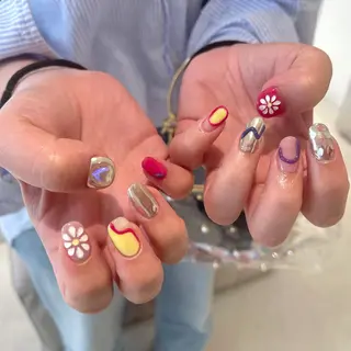 ネイル LILY立川 MIZUKIのネイルデザイン