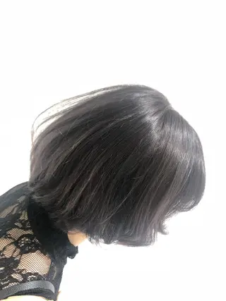 カラー 下平 秀美のヘアスタイル