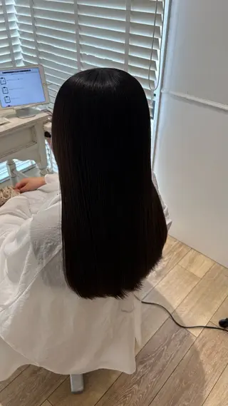 ロング 似合わせ 顔周りYUUGAのヘアスタイル