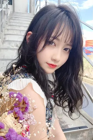 ロング さとう ダルのヘアスタイル