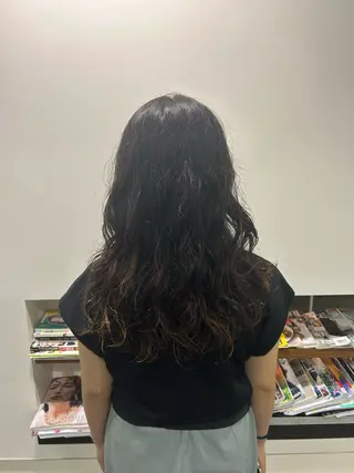 ロング unsarto所属・レイヤー💫パーマ 🌙 nanacoのヘアスタイル