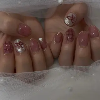 ネイル Laula🤍 ayakaのネイルデザイン