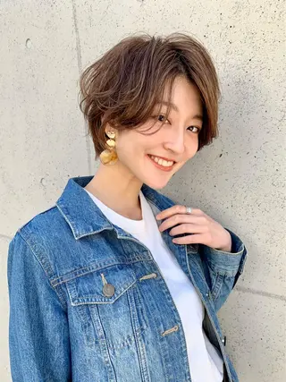 ショート 代表 吉澤弘哲のヘアスタイル