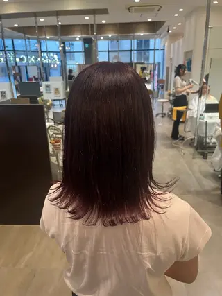 ミディアム カラー 顔まわりレイヤー×透 明感カラー/しずくのヘアスタイル