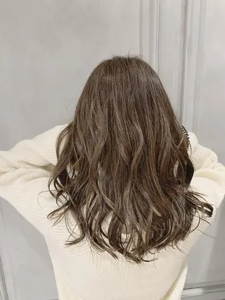 セミロング カラー 乾かすだけで艶髪酸性 ストレート髙橋悠耶のヘアスタイル