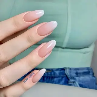 ネイル BLUE CORAのネイルデザイン